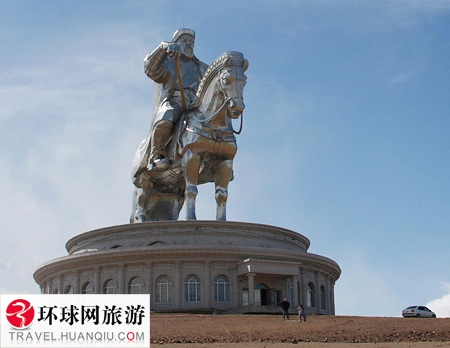 成吉思汗雕像